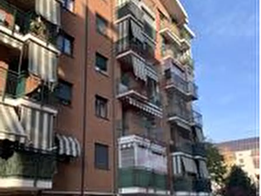 Immagine 3 di Appartamento in vendita  a Grugliasco