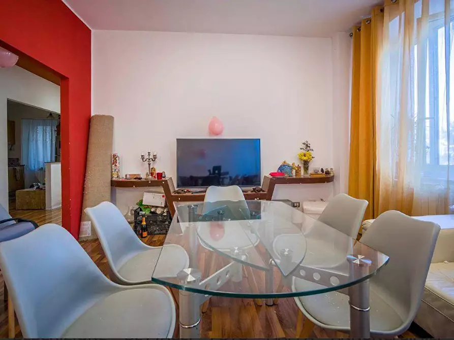 Immagine 2 di Appartamento in vendita  a Livorno