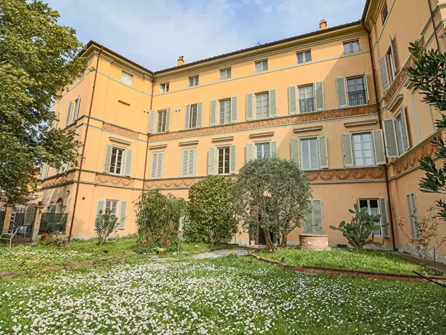 Immagine 1 di Appartamento in vendita  a Pisa