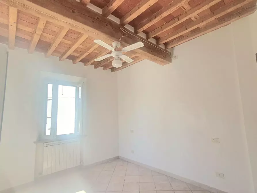 Immagine 26 di Terratetto in vendita  a Capannori