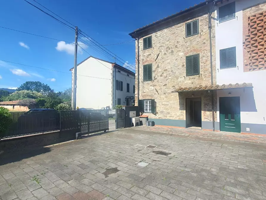 Immagine 4 di Terratetto in vendita  a Capannori