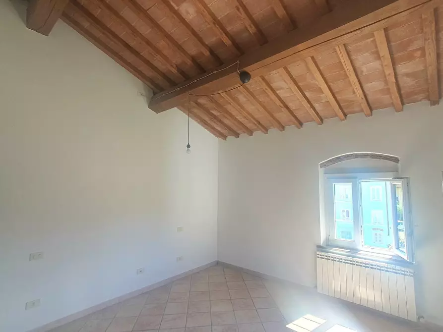 Immagine 41 di Terratetto in vendita  a Capannori