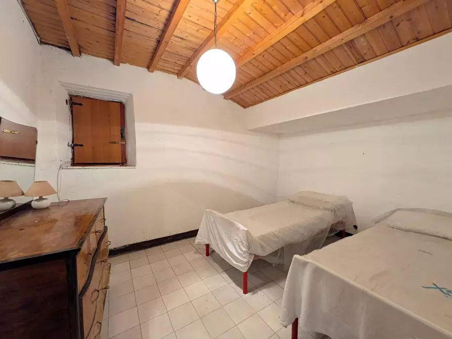 Immagine 9 di Casa indipendente in vendita  a Bagni Di Lucca