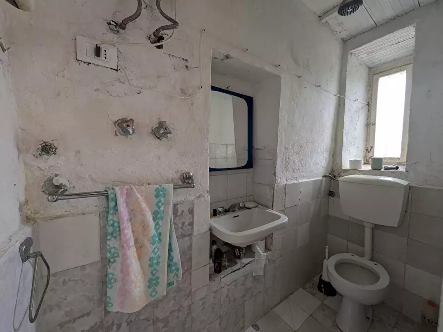 Immagine 6 di Casa indipendente in vendita  a Bagni Di Lucca