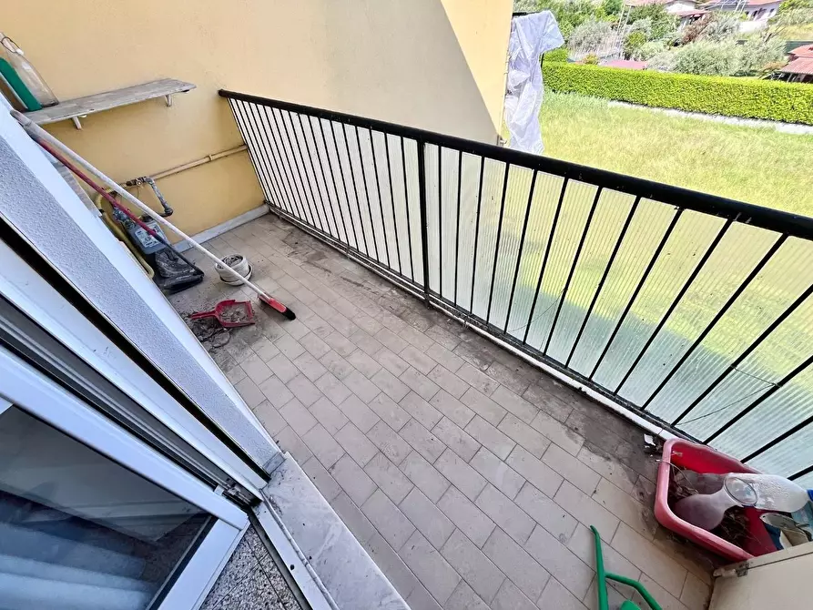 Immagine 5 di Appartamento in vendita  a Massa