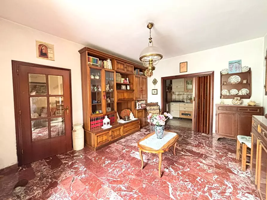 Immagine 5 di Villa in vendita  a Casciana Terme Lari