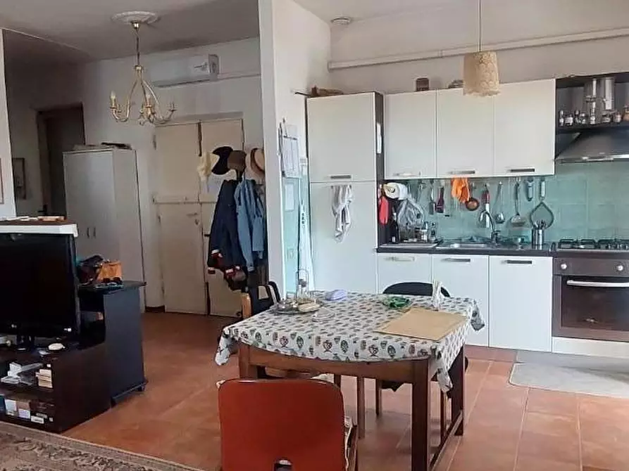 Immagine 3 di Mansarda in vendita  a Carrara