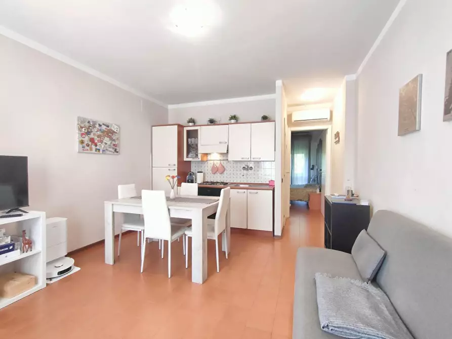 Immagine 2 di Appartamento in vendita  a Pisa