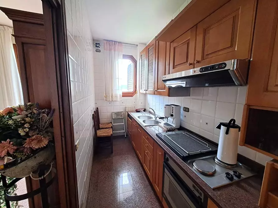 Immagine 6 di Casa bifamiliare in vendita  a Poggibonsi
