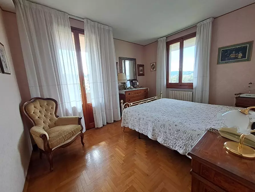 Immagine 7 di Casa bifamiliare in vendita  a Poggibonsi