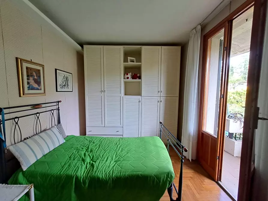 Immagine 10 di Casa bifamiliare in vendita  a Poggibonsi