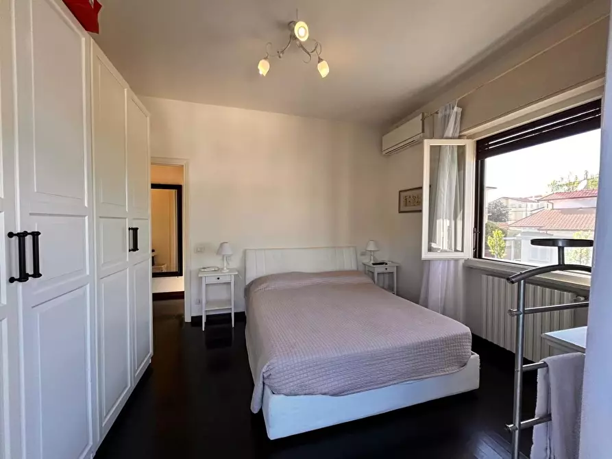 Immagine 10 di Appartamento in vendita  a Forte Dei Marmi
