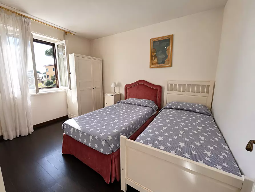 Immagine 11 di Appartamento in vendita  a Forte Dei Marmi