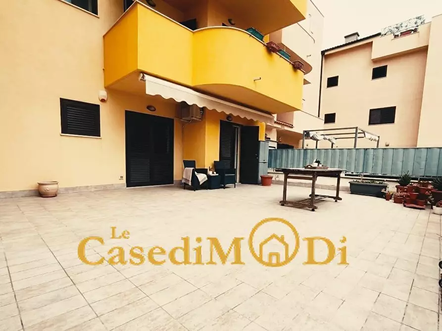 Immagine 9 di Appartamento in vendita  a Livorno