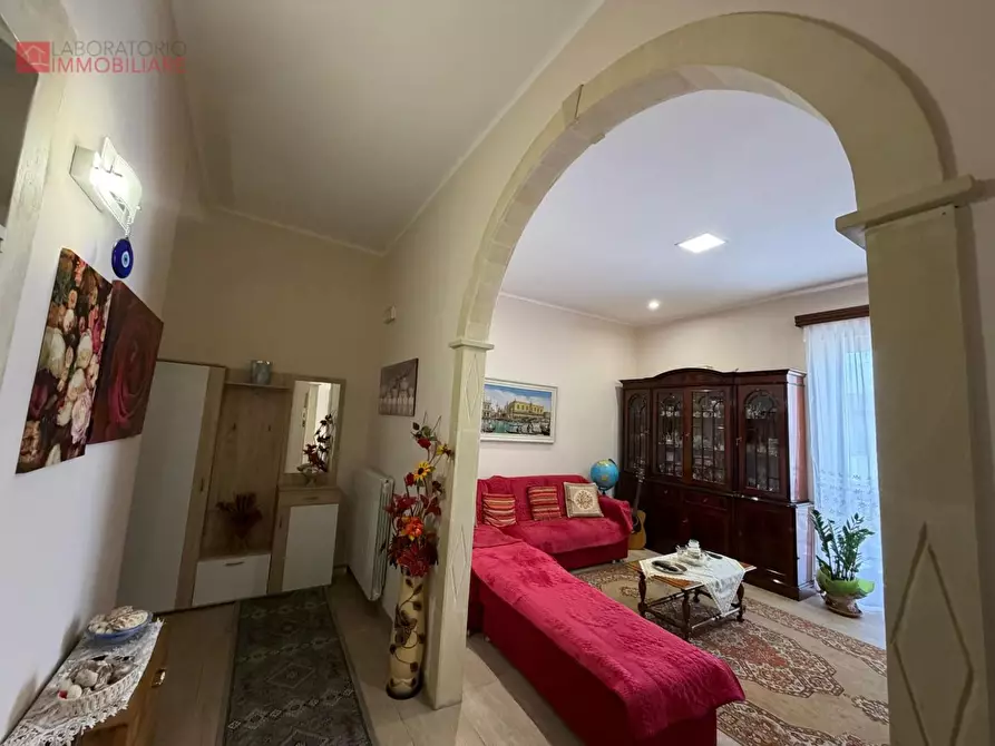Immagine 5 di Appartamento in vendita  a Lecce
