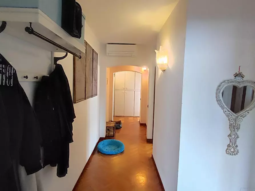 Immagine 30 di Villa in vendita  a Castelfranco Di Sotto
