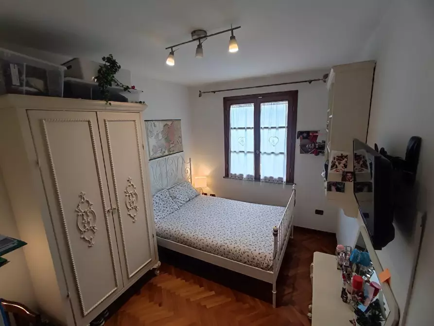 Immagine 13 di Villa in vendita  a Castelfranco Di Sotto