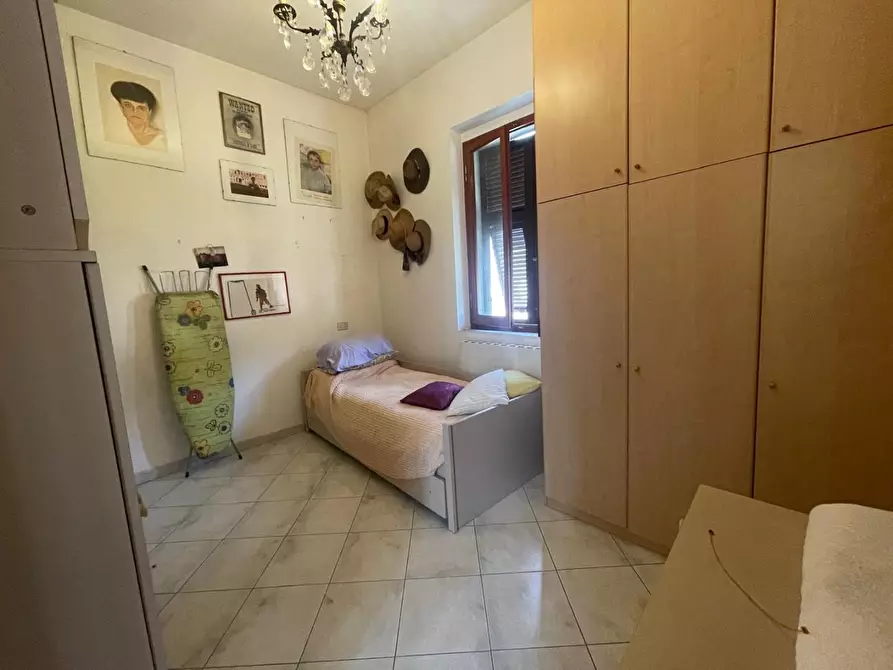 Immagine 17 di Casa indipendente in vendita  a Ortonovo