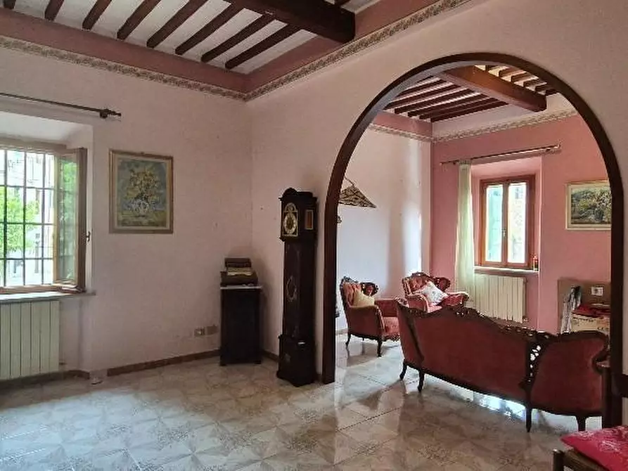 Immagine 11 di Appartamento in vendita  a Calci