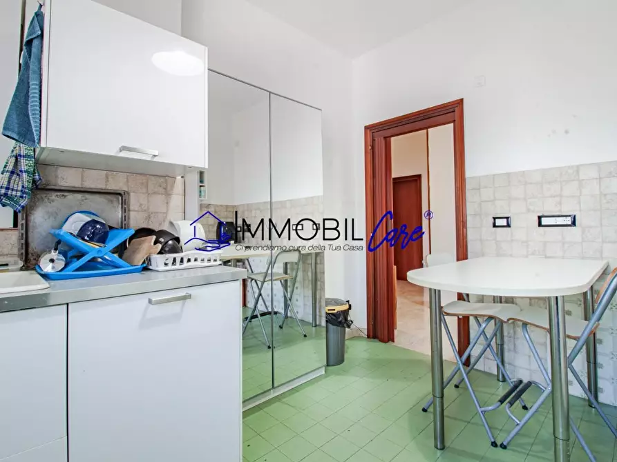Immagine 30 di Appartamento in vendita  a Livorno