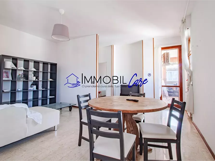 Immagine 7 di Appartamento in vendita  a Livorno