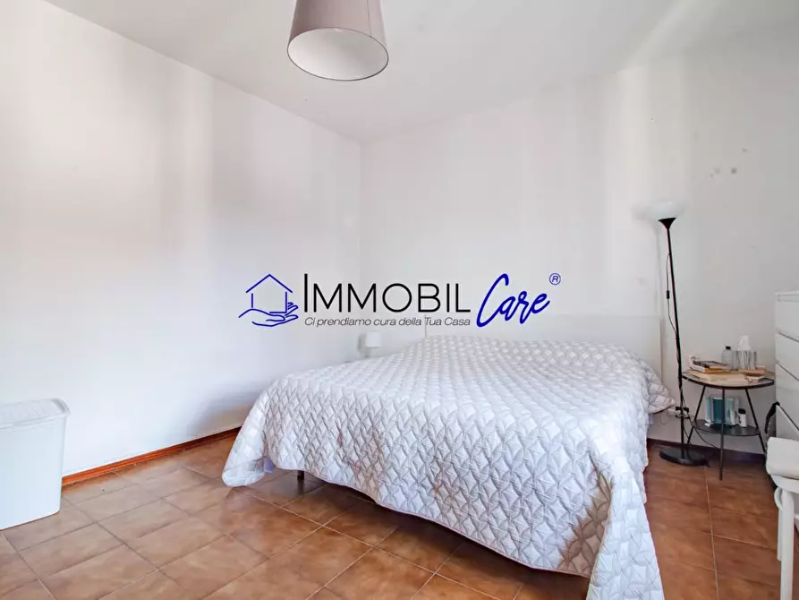 Immagine 26 di Appartamento in vendita  a Livorno