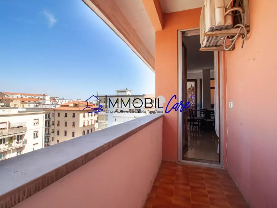 Immagine 10 di Appartamento in vendita  a Livorno