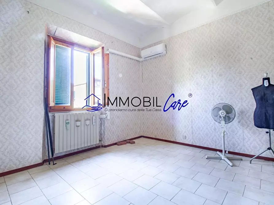 Immagine 2 di Appartamento in vendita  a Rosignano Marittimo