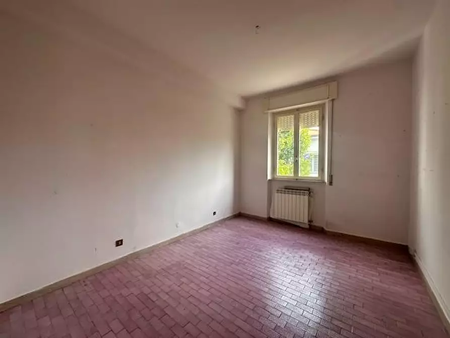 Immagine 15 di Appartamento in vendita  a Pisa