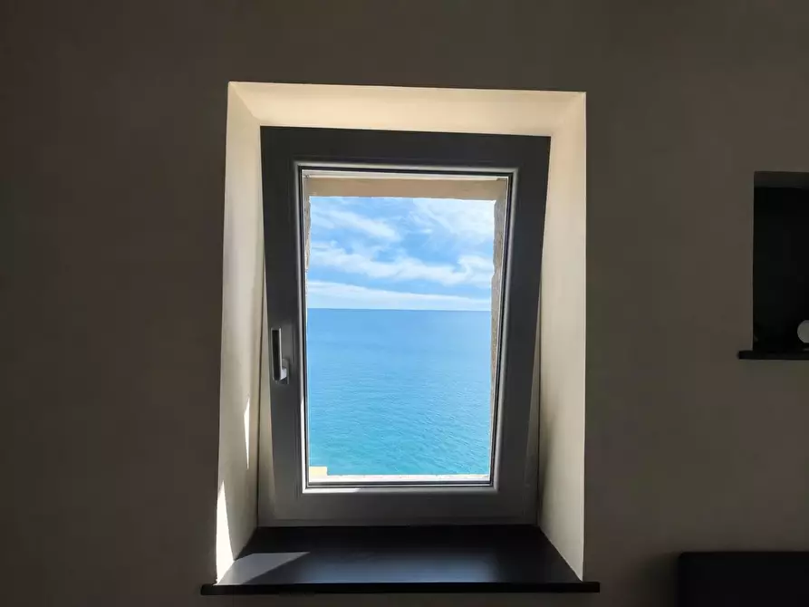 Immagine 22 di Casa semindipendente in vendita  a La Spezia