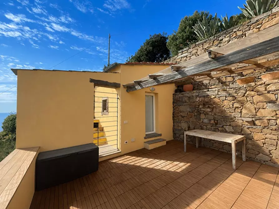 Immagine 15 di Casa semindipendente in vendita  a La Spezia