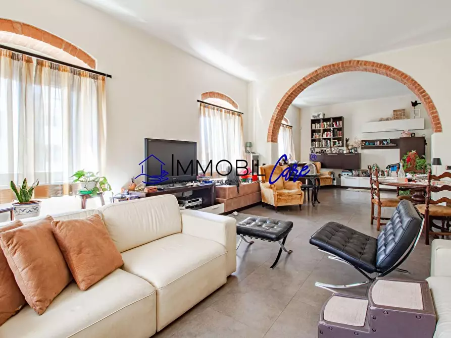 Immagine 16 di Appartamento in vendita  a Livorno