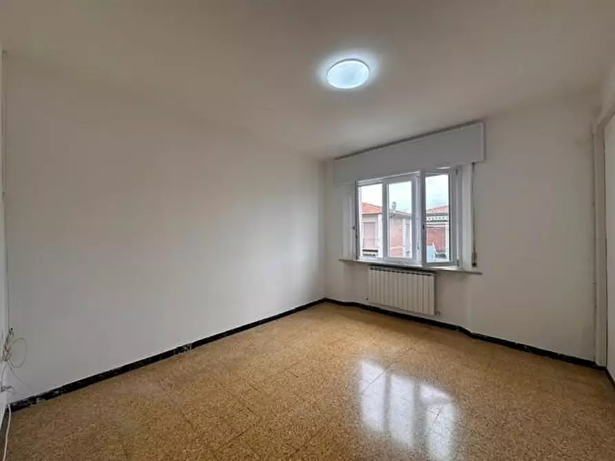 Immagine 19 di Appartamento in vendita  a Pisa