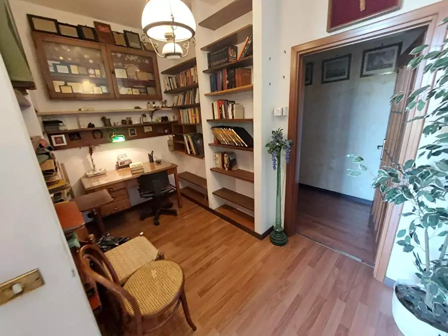Immagine 6 di Appartamento in vendita  a Rosignano Marittimo
