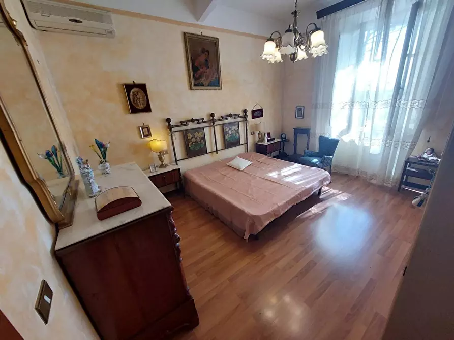 Immagine 11 di Appartamento in vendita  a Rosignano Marittimo
