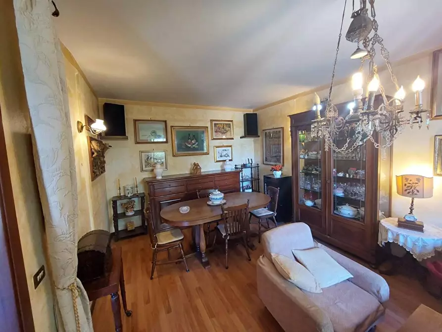 Immagine 5 di Appartamento in vendita  a Rosignano Marittimo