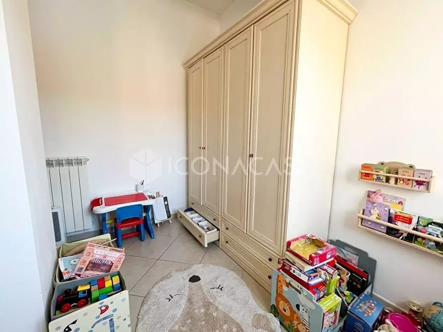 Immagine 12 di Appartamento in vendita  a Pontedera