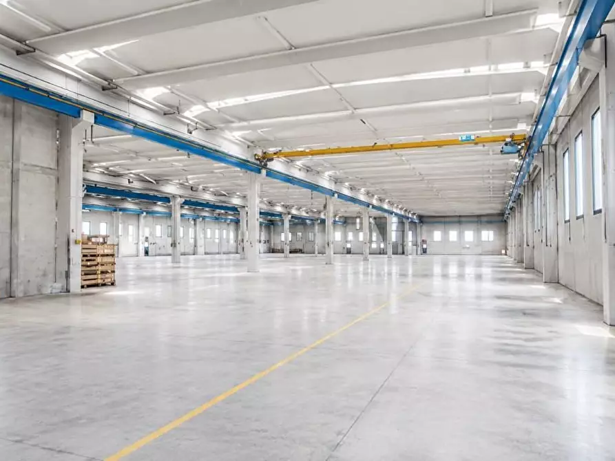 Immagine 1 di Capannone industriale in vendita  a Vignate