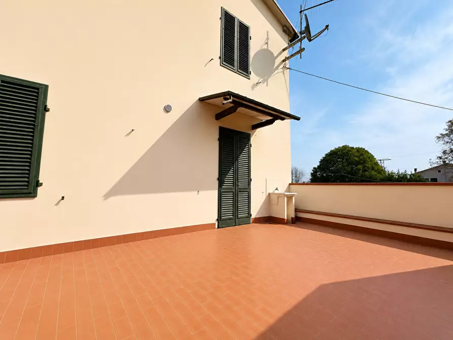 Immagine 15 di Casa indipendente in vendita  a Capannori