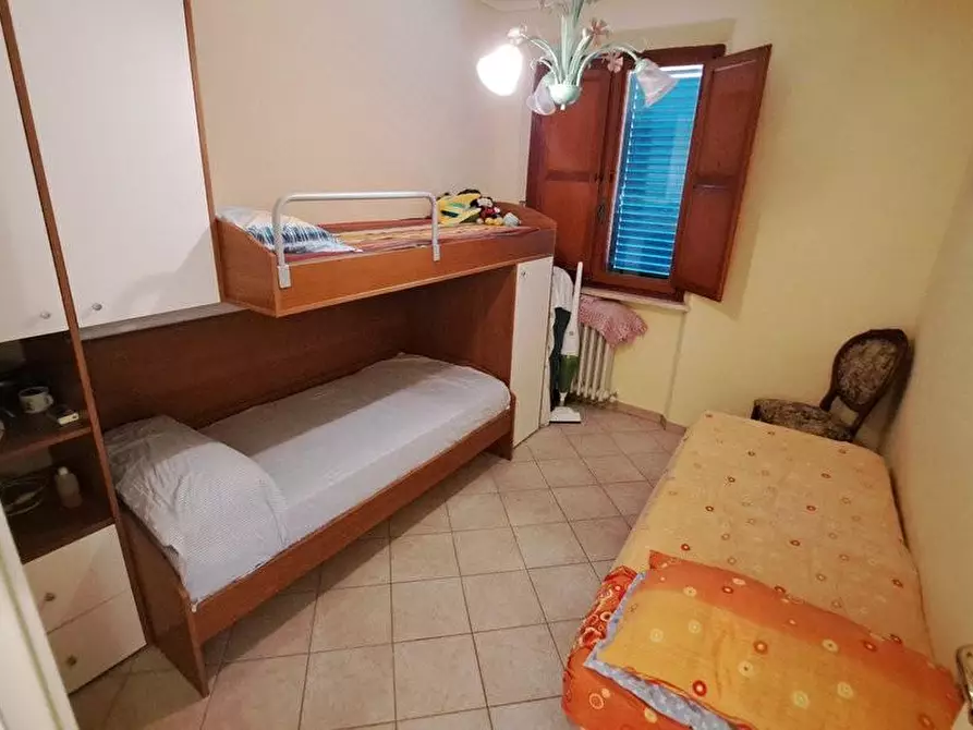 Immagine 10 di Appartamento in vendita  a Rosignano Marittimo