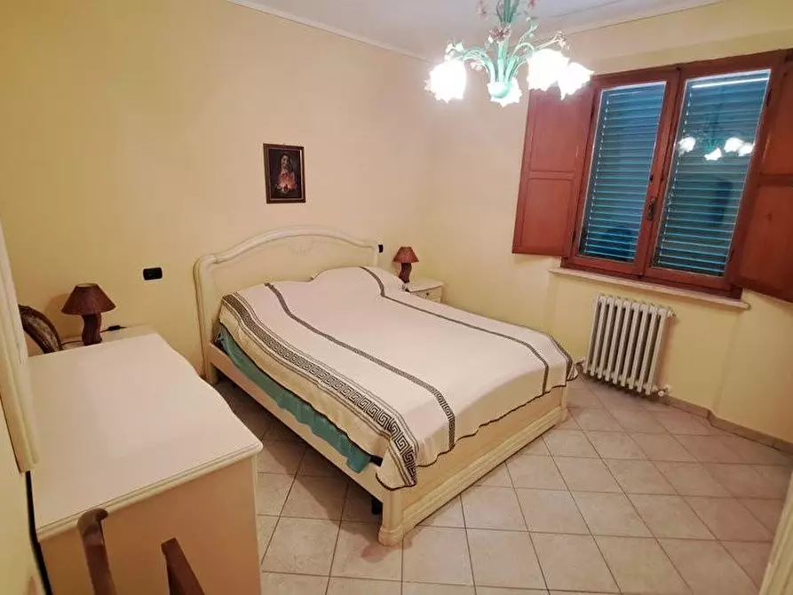 Immagine 9 di Appartamento in vendita  a Rosignano Marittimo