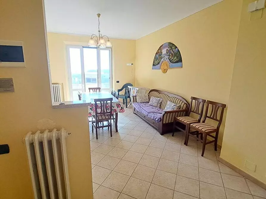 Immagine 4 di Appartamento in vendita  a Rosignano Marittimo