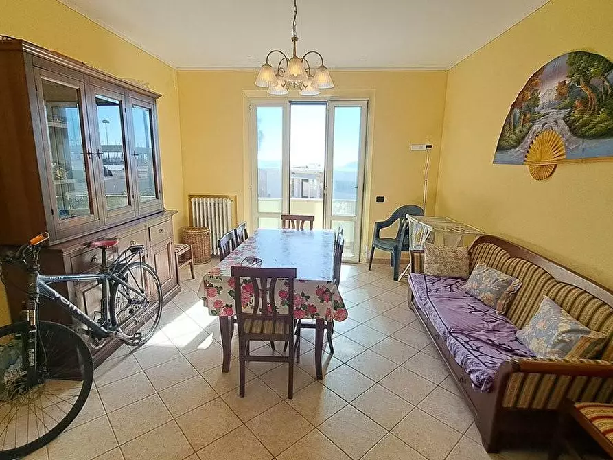 Immagine 2 di Appartamento in vendita  a Rosignano Marittimo