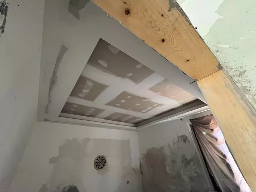 Immagine 10 di Appartamento in vendita  a Empoli