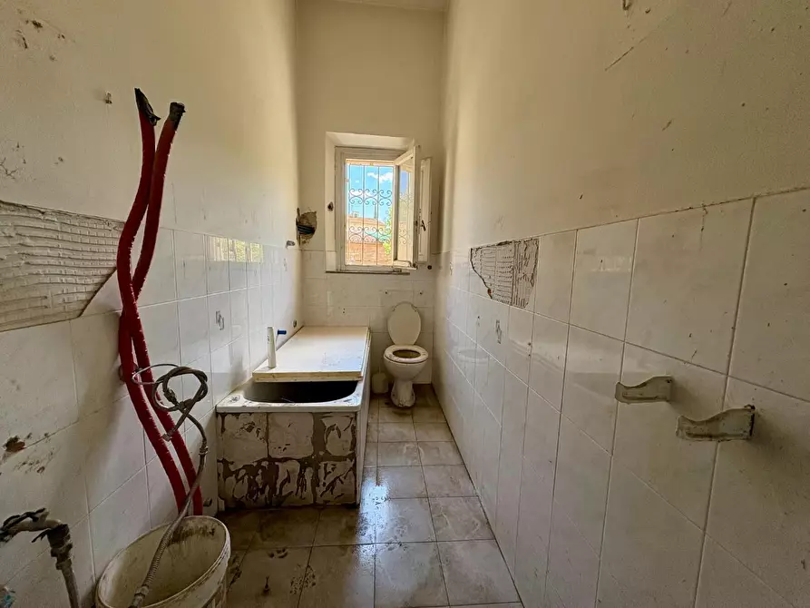 Immagine 25 di Appartamento in vendita  a Empoli