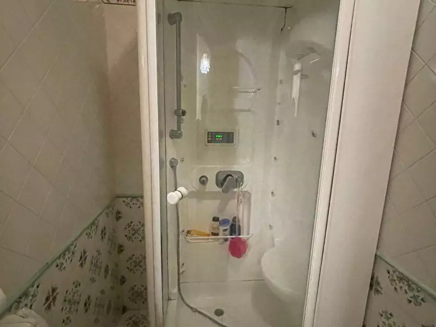 Immagine 43 di Villa in vendita  a Crespina Lorenzana