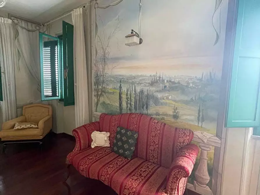 Immagine 31 di Villa in vendita  a Crespina Lorenzana