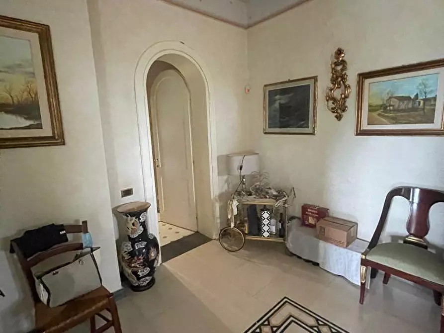 Immagine 51 di Villa in vendita  a Crespina Lorenzana