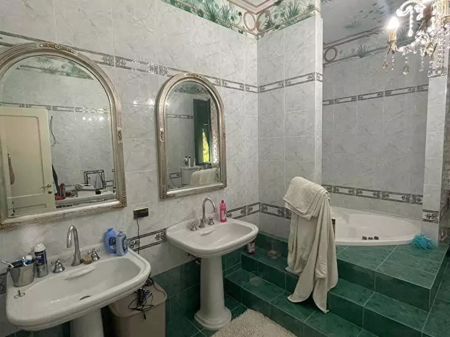 Immagine 35 di Villa in vendita  a Crespina Lorenzana