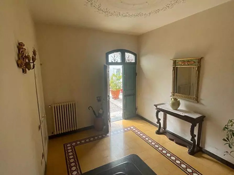 Immagine 47 di Villa in vendita  a Crespina Lorenzana